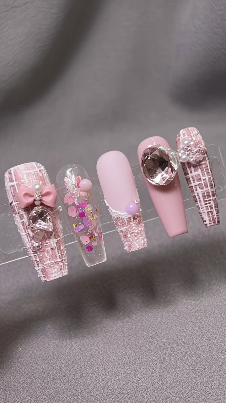 Tweed-Nageldesign für Herbst und Winter: Schritt-für-Schritt-Anleitung