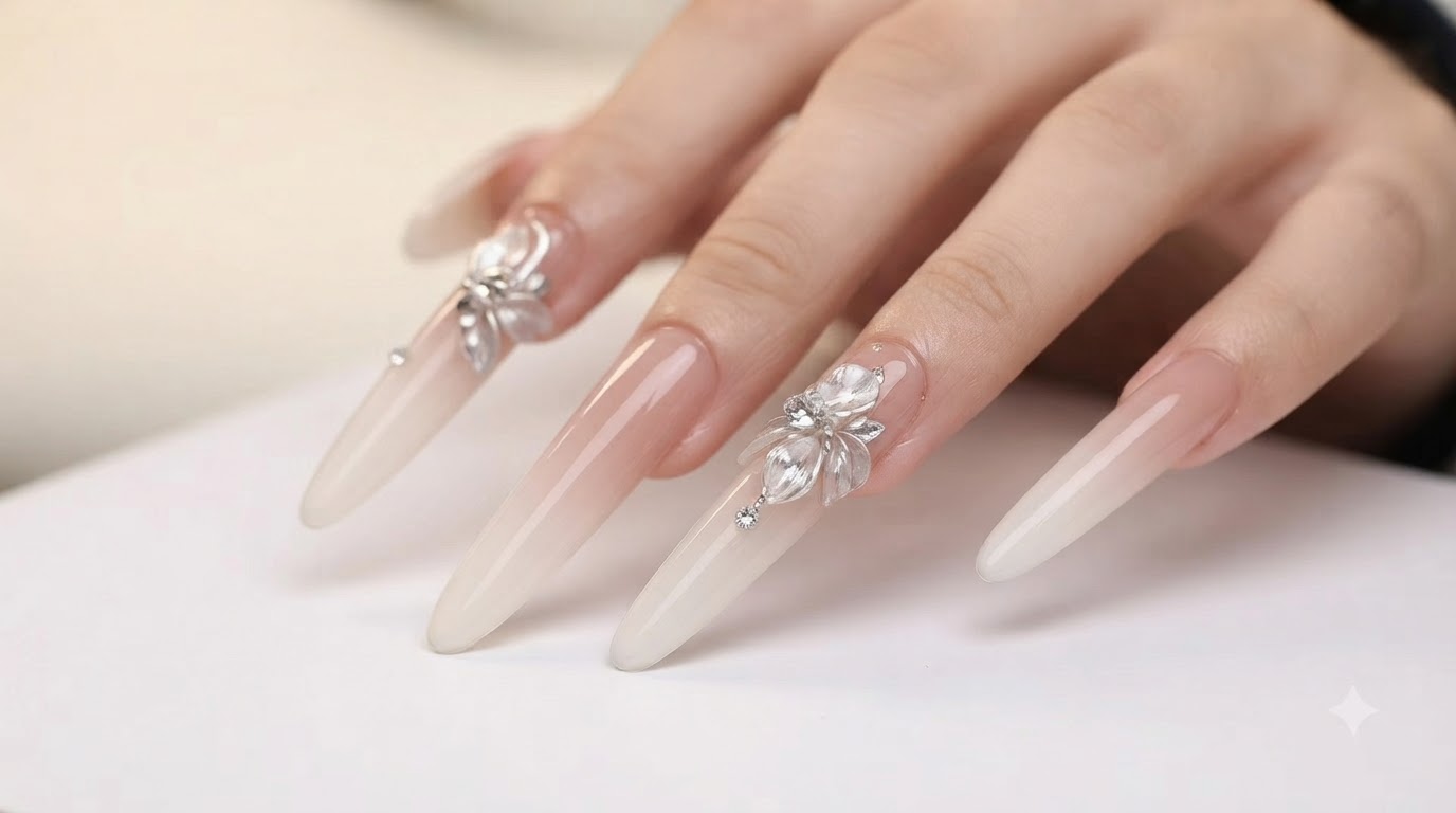 Zweifarbige Nude- und Milchweiß-Gradient-Gelnägel — Schritt-für-Schritt-Anleitung